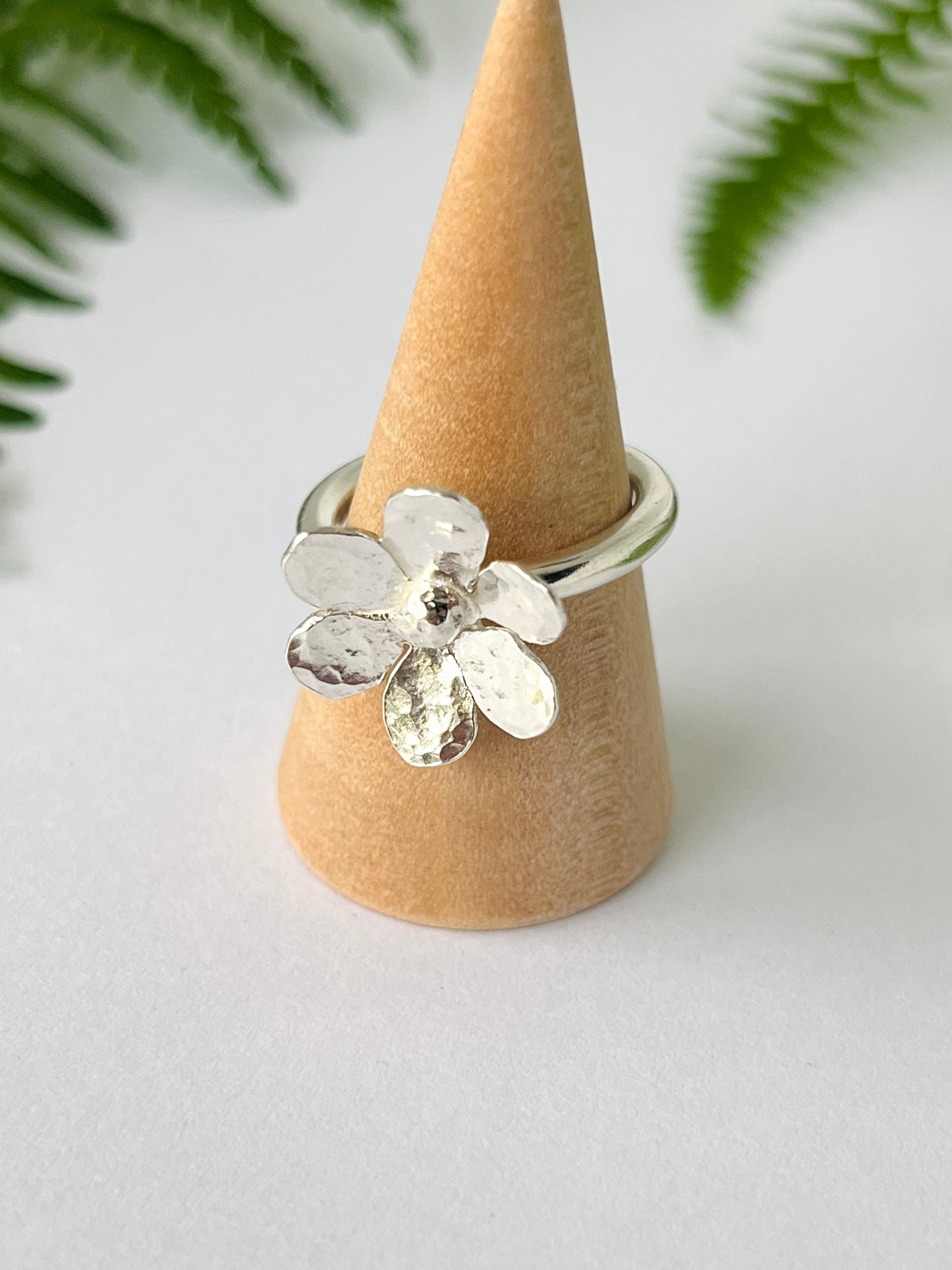 Hammered Dahlia Ring