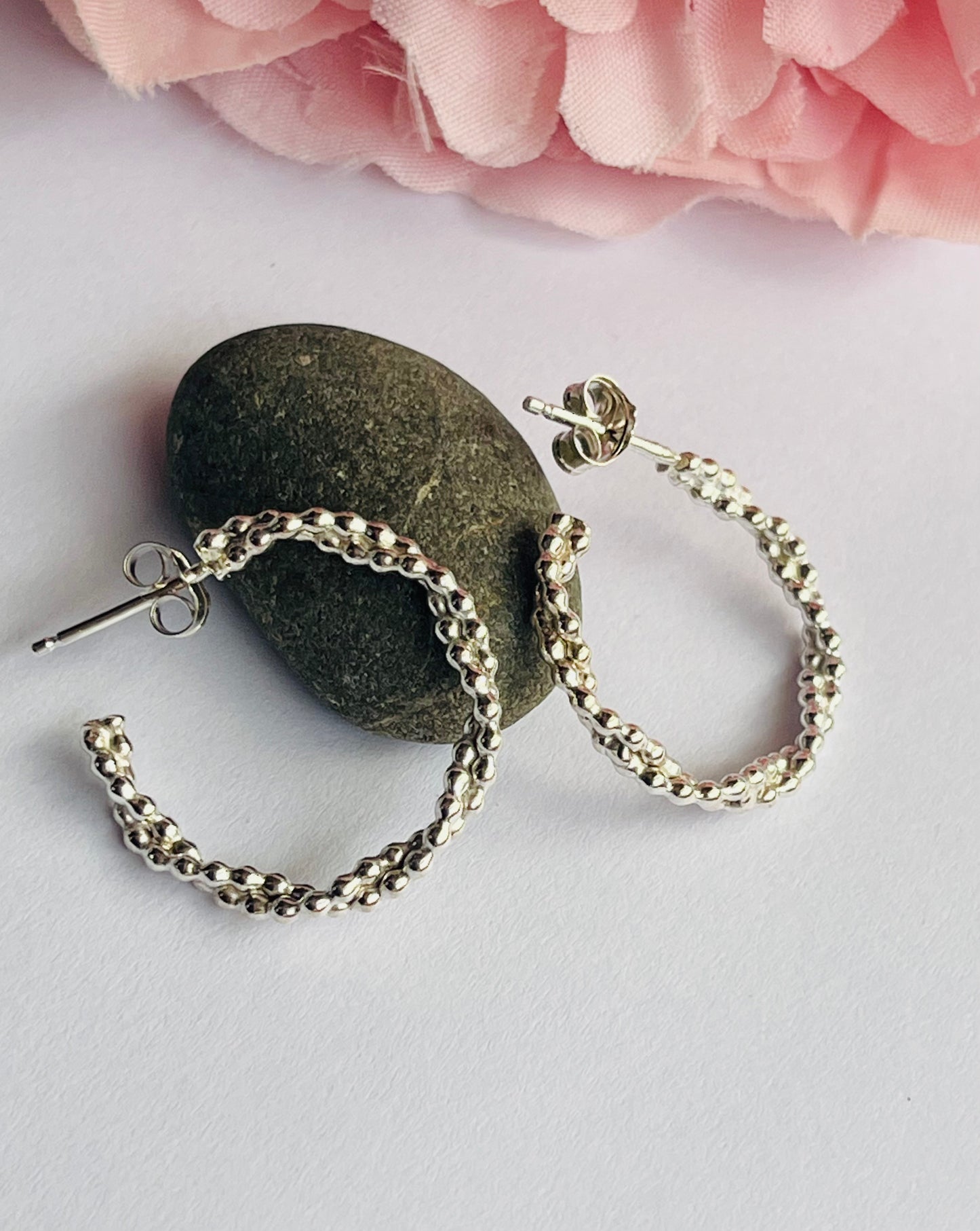 Twisted Seed Hoops